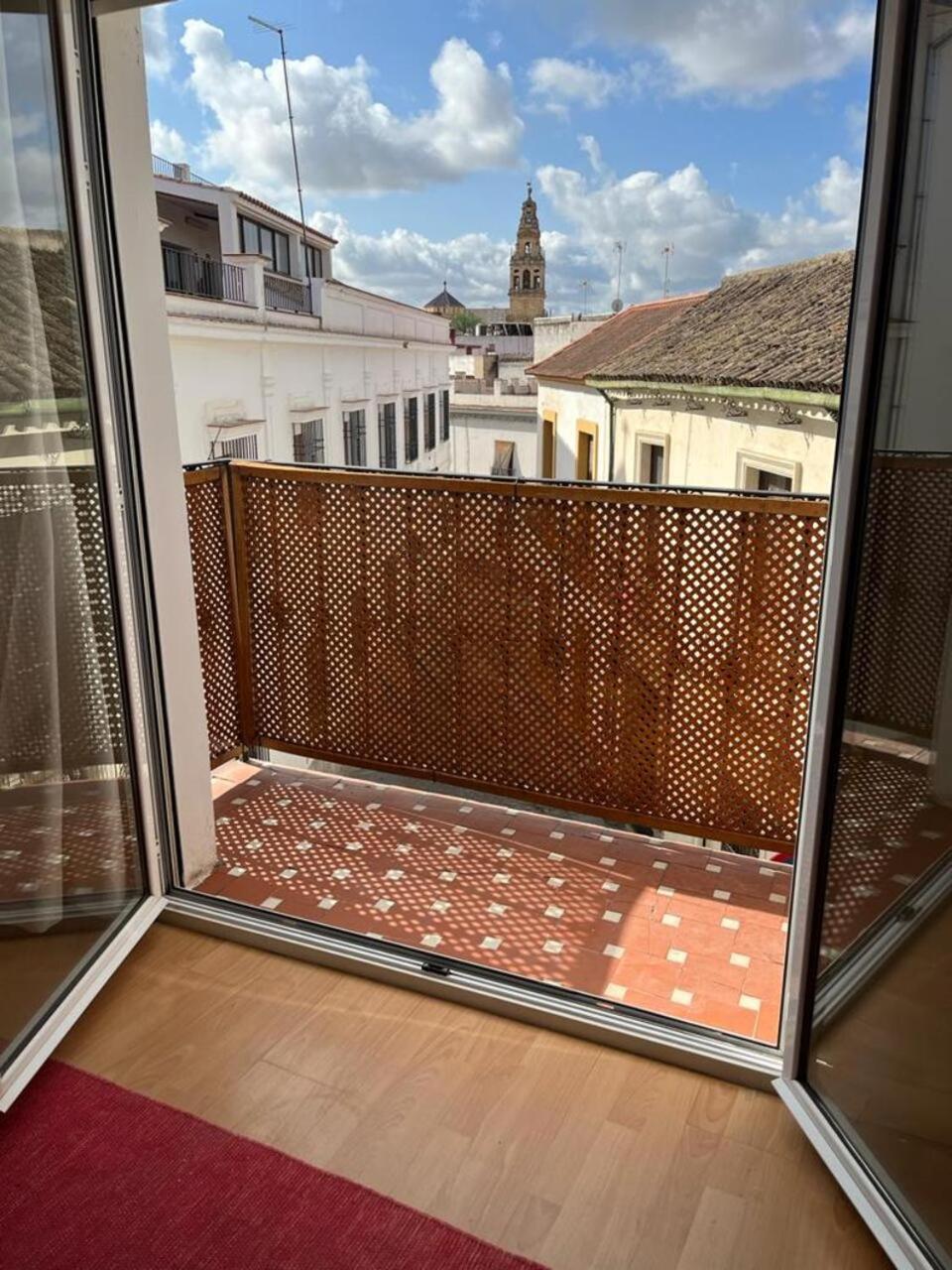 Appartamento El Balcon De La Torre Cordova Esterno foto