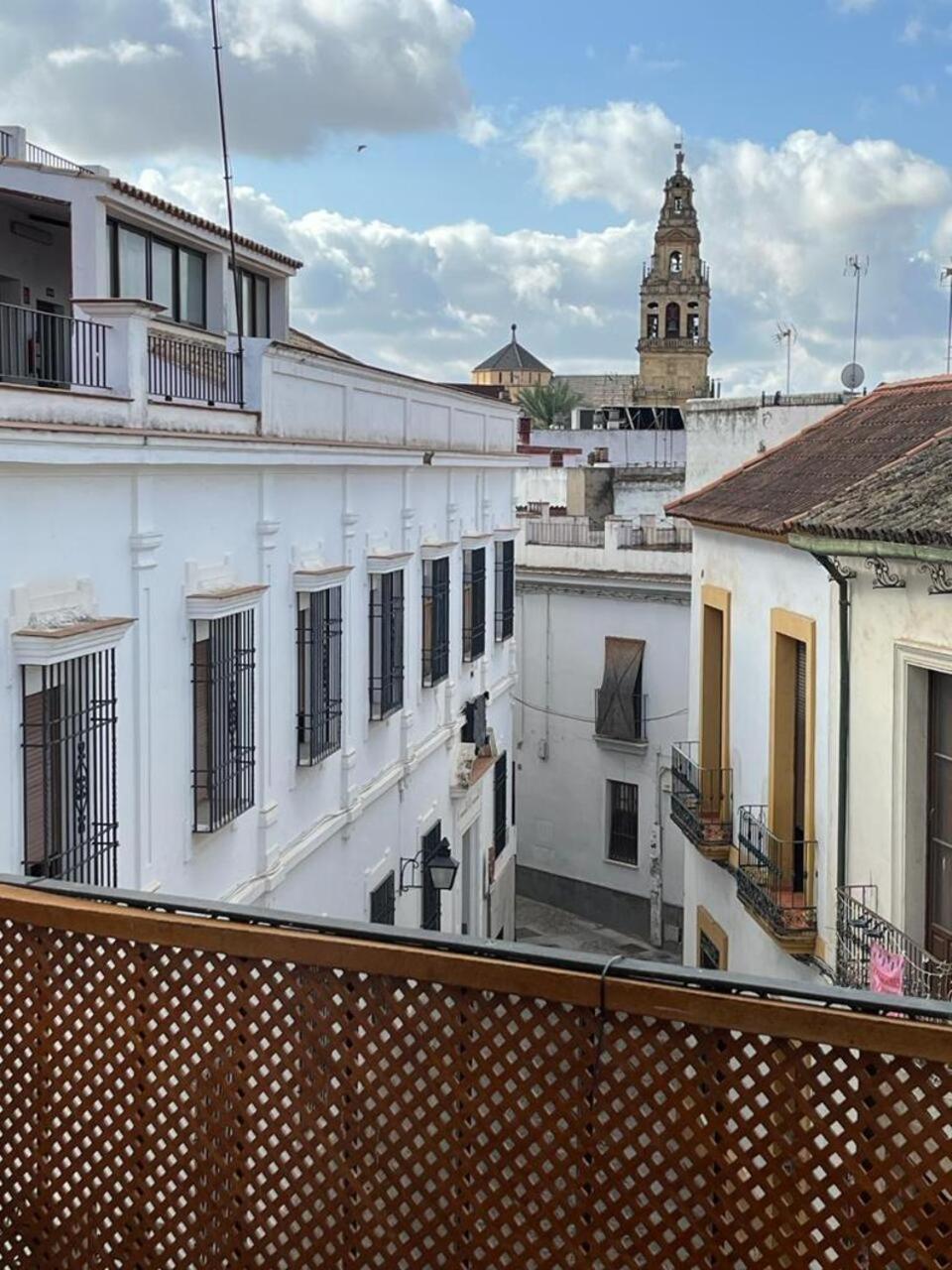 Appartamento El Balcon De La Torre Cordova Esterno foto